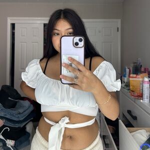 White tie crop top